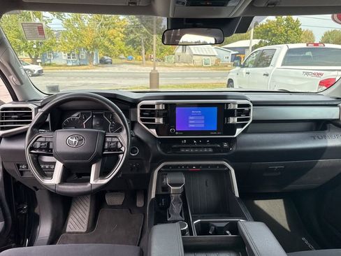Used 2022 Toyota Tundra SR5 image 12