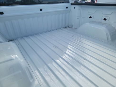 Used 2022 Chevrolet Silverado 1500 Custom image 19