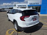 Used 2024 GMC Terrain SLE image 3