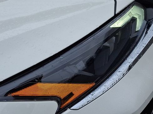 Certified 2023 Nissan Altima 2.5 SV FWD image 9