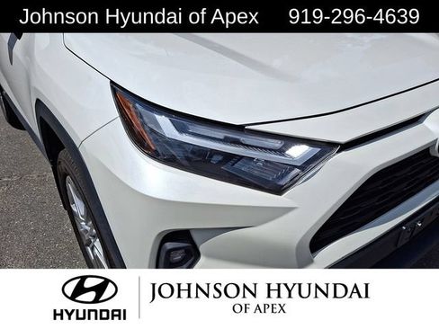 Used 2022 Toyota RAV4 XLE Premium FWD image 32