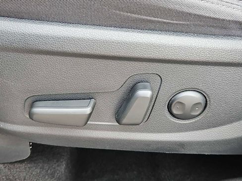 Certified 2023 Hyundai Santa Fe SEL image 18