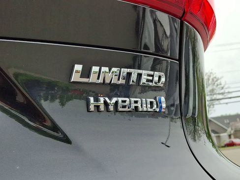 Certified 2021 Toyota Venza Limited w/ Activity Package (TMS) AWD/4WD image 34