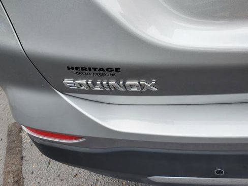 Used 2023 Chevrolet Equinox LT image 29