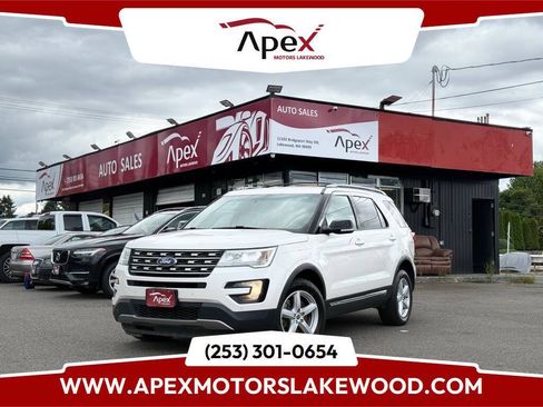 Used 2016 Ford Explorer XLT w/ Equipment Group 202A AWD/4WD image 1