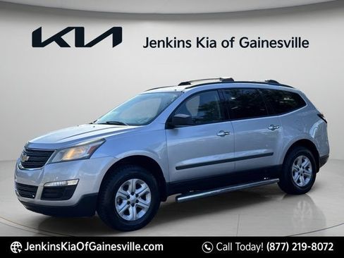 Used 2017 Chevrolet Traverse LS w/ LPO, 'HIT The Road' Package FWD image 3