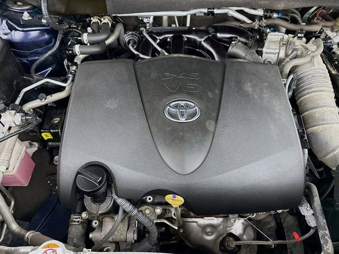 Used 2022 Toyota Highlander Platinum image 31