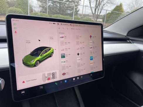 Used 2021 Tesla Model 3 Long Range image 36