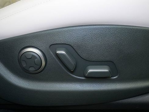 New 2026 Genesis GV80 3.5T e-SC image 35