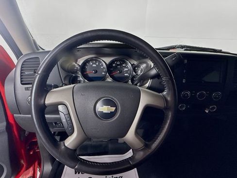 Used 2010 Chevrolet Silverado 2500 LT AWD/4WD image 13