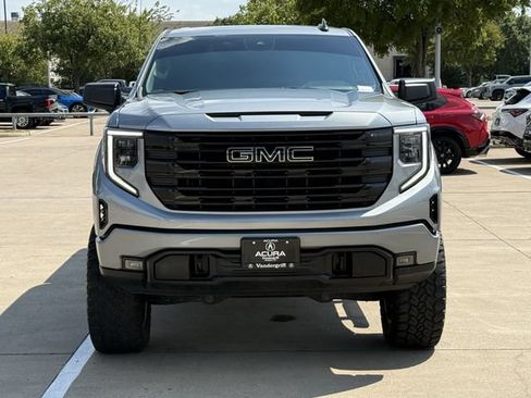 Used 2024 GMC Sierra 1500 Elevation w/ X31 Off-Road Package AWD/4WD image 7