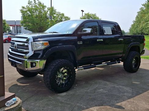 Used 2017 Toyota Tundra 1794 Edition AWD/4WD image 6