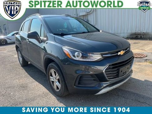 Used 2018 Chevrolet Trax LT w/ LT Convenience Package AWD/4WD image 1