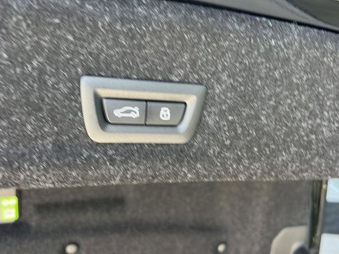 New 2026 BMW 330i Sedan w/ Premium Package image 35