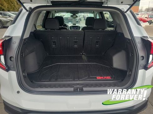 Used 2023 GMC Terrain SLE w/ LPO, Floor Liner Package image 17