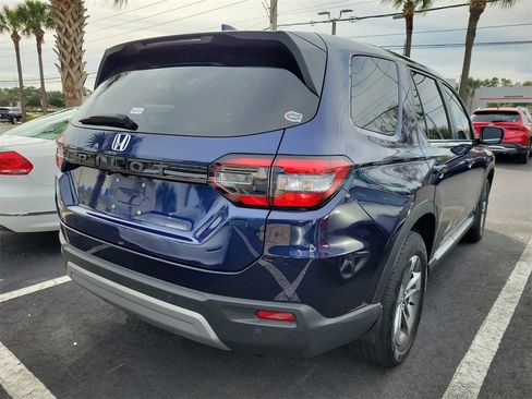 Used 2024 Honda Pilot EX-L image 5