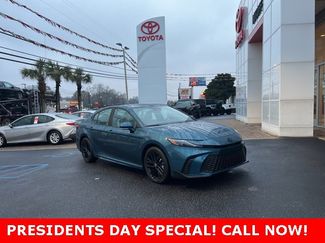 Used 2026 Toyota Camry SE video 1