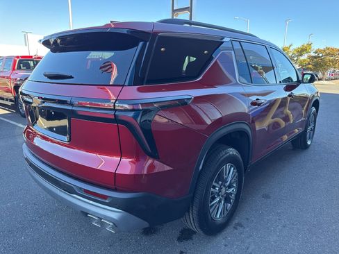 New 2026 Chevrolet Traverse LT w/ LPO, Floor Liner Package image 6