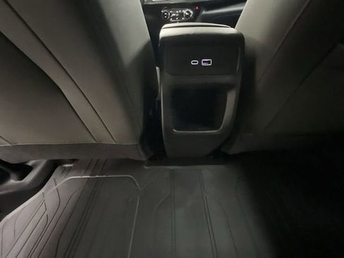 Certified 2024 Chevrolet Trax ACTIV w/ Sunroof Package FWD image 20