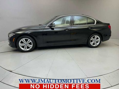 Used 2017 BMW 330i xDrive Sedan image 2