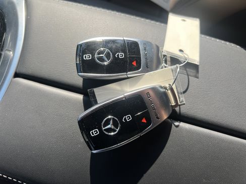 Certified 2022 Mercedes-Benz G 63 AMG 4MATIC image 38