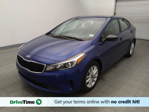 Used 2017 Kia Forte S FWD image 1