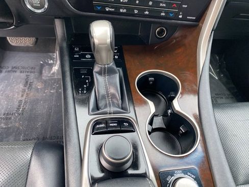 Used 2019 Lexus RX 350 AWD image 16
