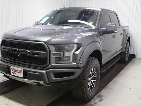 Used 2019 Ford F150 Raptor w/ Equipment Group 802A Luxury image 3