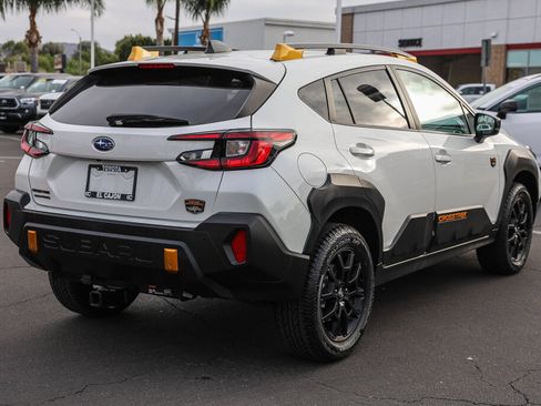 Used 2024 Subaru Crosstrek 2.5i Wilderness w/ Crosstrek Mirror Package AWD/4WD image 25