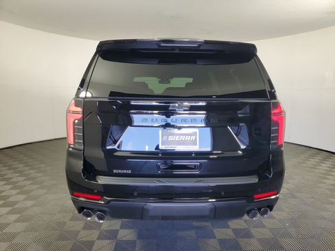 New 2026 Chevrolet Suburban Z71 w/ Comfort Package image 5