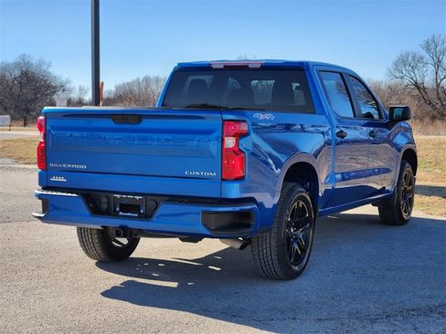 Used 2022 Chevrolet Silverado 1500 Custom image 7
