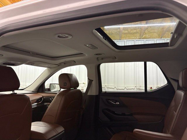 Used 2019 Chevrolet Traverse High Country w/ LPO, Floor Liner Package AWD/4WD image 27