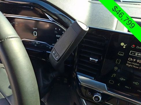 Used 2024 GMC Sierra 1500 SLT image 6