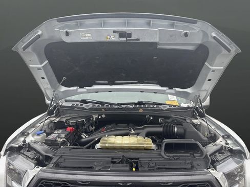 Used 2019 Ford F150 Raptor w/ Equipment Group 802A Luxury image 40