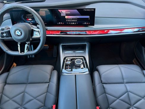 Certified 2023 BMW 740i image 17