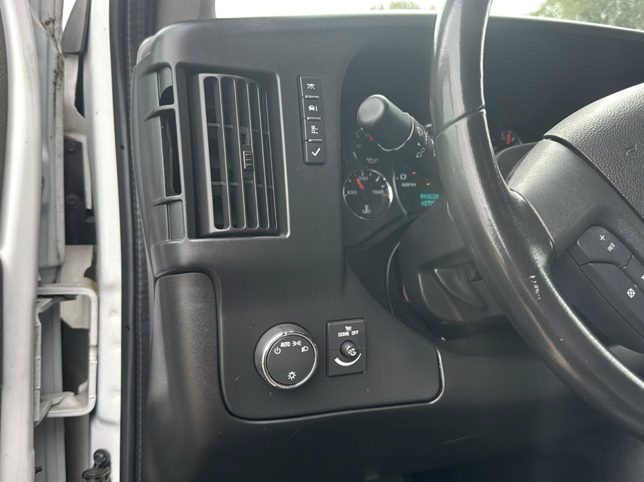 Used 2023 Chevrolet Express 2500 w/ Driver Convenience Package RWD image 13