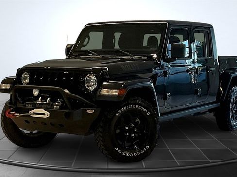 Used 2022 Jeep Gladiator Willys image 12