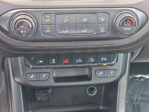 Used 2021 GMC Canyon AT4 w/ Trailering Package AWD/4WD image 29