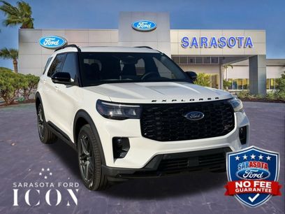 New 2026 Ford Explorer ST w/ Sun And Sound Package