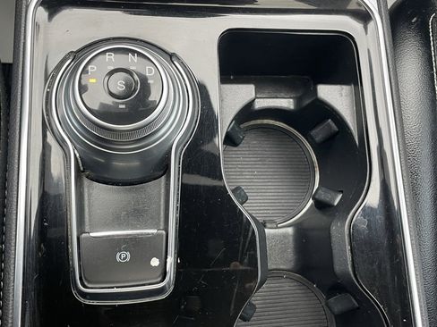 Used 2020 Ford Edge ST w/ Cold Weather Package image 37