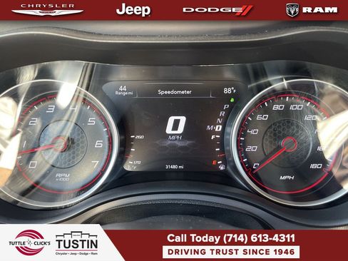 Used 2022 Dodge Charger Scat Pack w/ Dynamics Package RWD image 28
