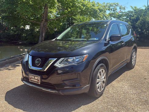 Used 2020 Nissan Rogue S AWD/4WD image 11