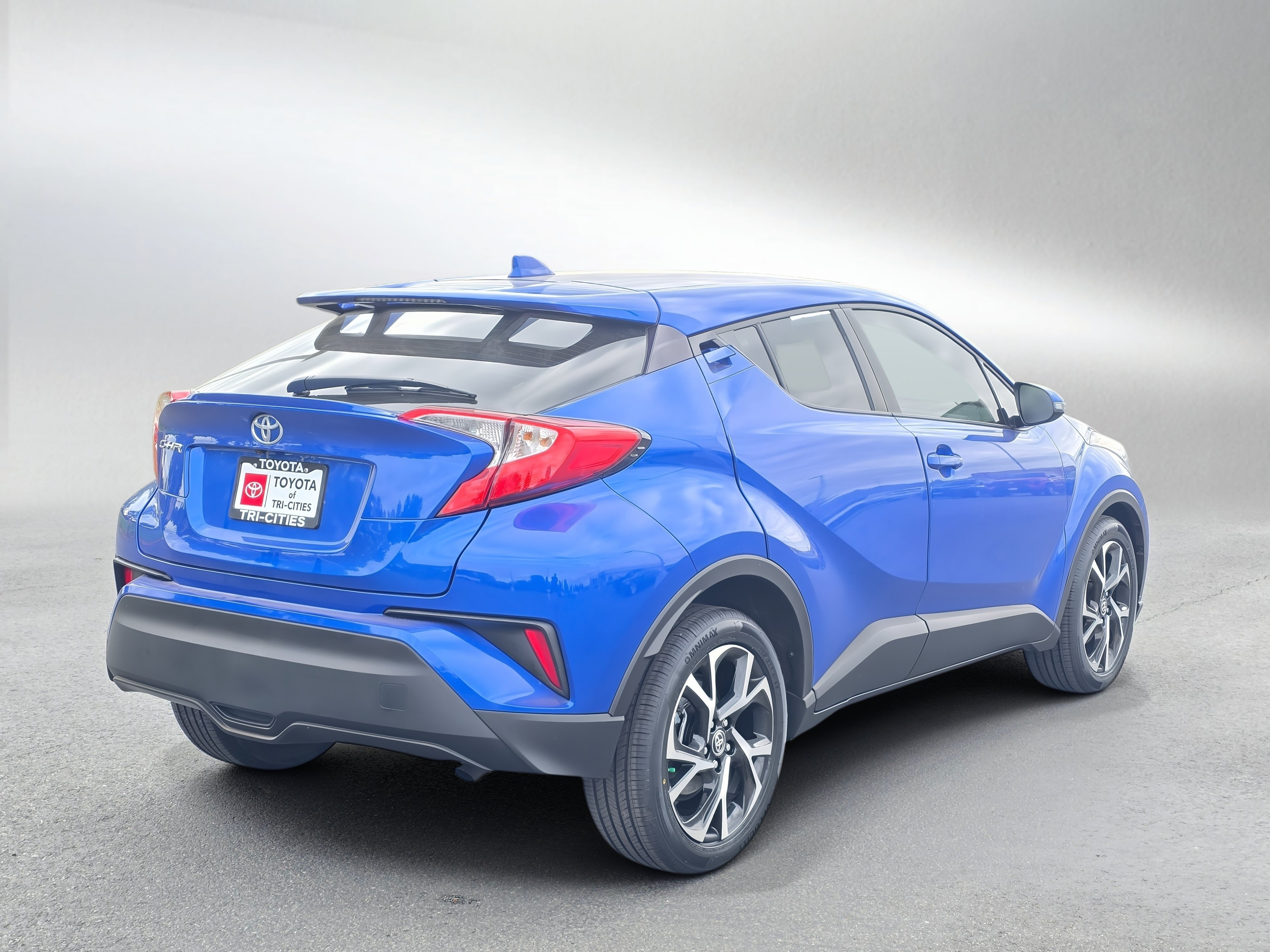 Certified 2021 Toyota C-HR XLE FWD image 6