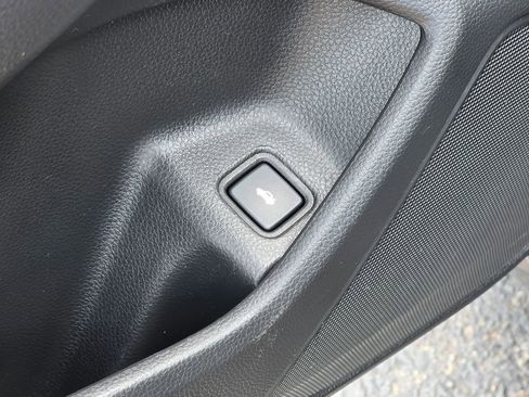 Used 2019 Honda Accord Sport image 22