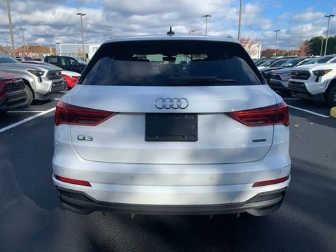 Used 2025 Audi Q3 2.0T Premium image 4