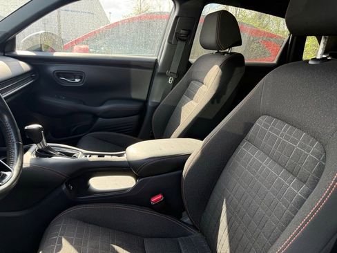 Used 2023 Honda HR-V Sport image 8