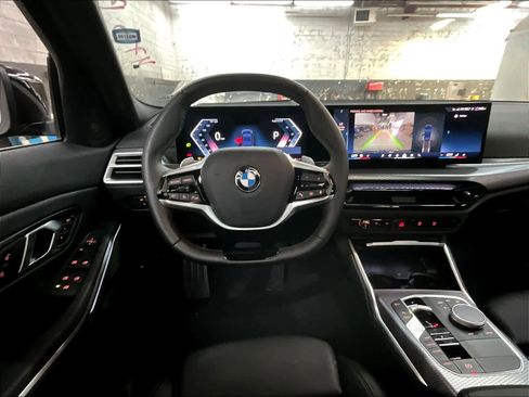 Used 2025 BMW 330i xDrive Sedan w/ Premium Package AWD/4WD image 7