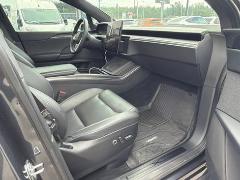 Used 2023 Tesla Model X Plaid AWD/4WD image 10