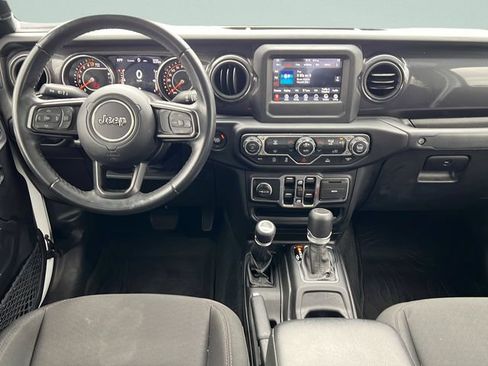 Used 2022 Jeep Gladiator Sport AWD/4WD image 11