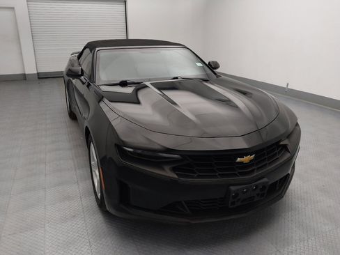 Used 2020 Chevrolet Camaro LT image 14
